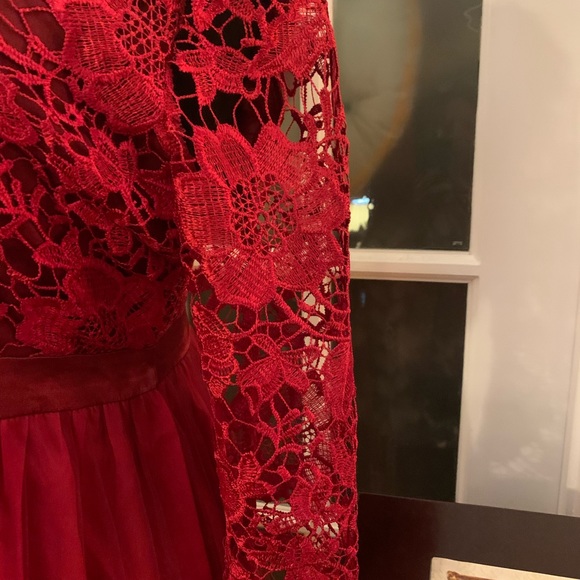 5 for $30.  Lovely Deep Red Empire Waist Gown - Picture 5 of 16